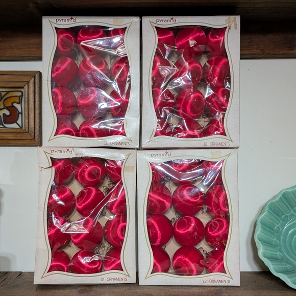 Vintage Pyramid Brand Red Satin Thread Ball Ornaments 4 boxes 12 each Total 48 - Picture 1 of 8